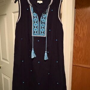 Crown & Ivy Navy Blue Dress with Light Blue Embroidery